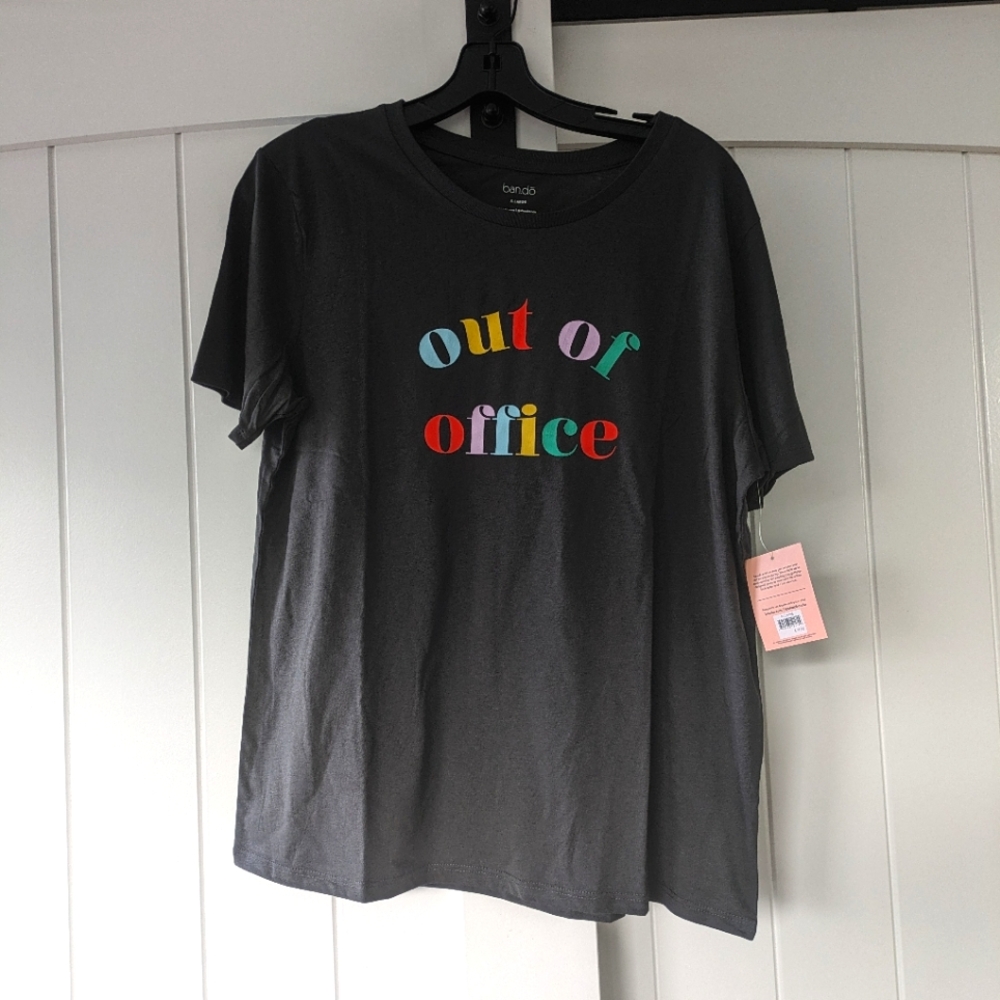 🌸 NWT Out Of Office Vintage Style Faded Black Tee from ban.do (SIZES L, XL, 1X)